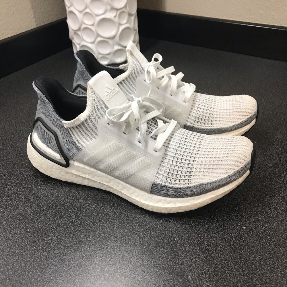 Adidas UltraBoost 19